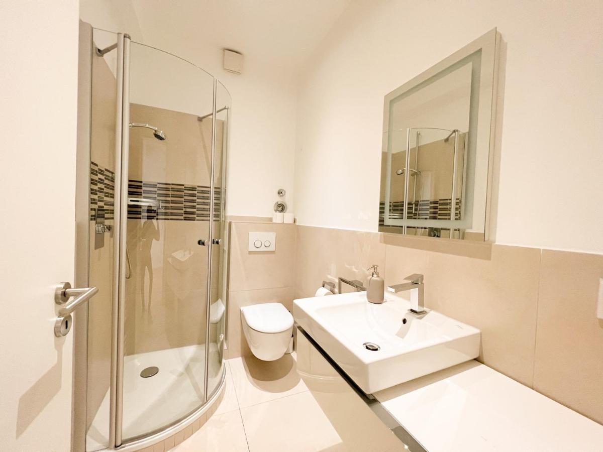 Centerapartments Premium Deluxe Дюселдорф Екстериор снимка